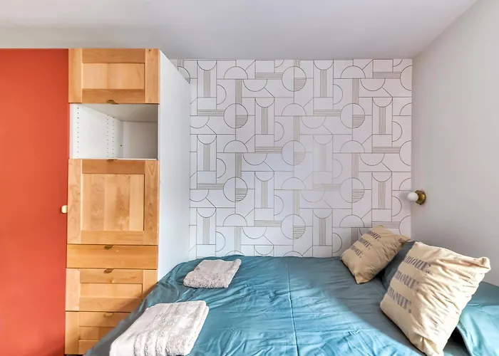 La Bulle Place Du Ralliement Angers